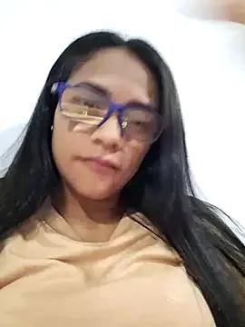 sarah_garcia_ from StripChat is Freechat