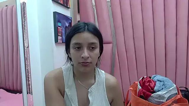 Sarah_Hornny from StripChat