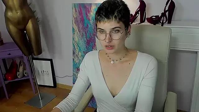 sarah_perfect from StripChat