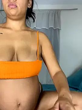 Sarah_roussel from StripChat
