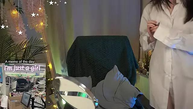 Sarah_Son from StripChat