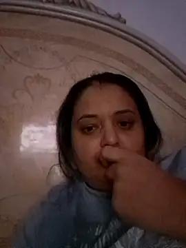 sarahhh1987 from StripChat