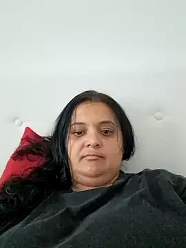 sarahhh1987 from StripChat