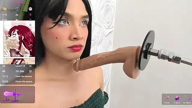 Sarahi_Camila from StripChat