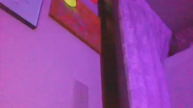 sarahkat86 from StripChat is Freechat