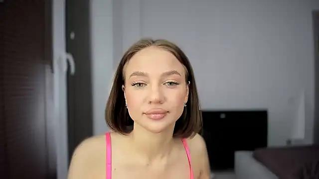 sarahphyllis from StripChat
