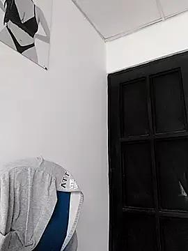 Sarahy- from StripChat is Freechat