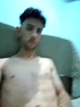 Saraiva2002 from StripChat
