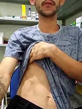 Saraiva2002 from StripChat