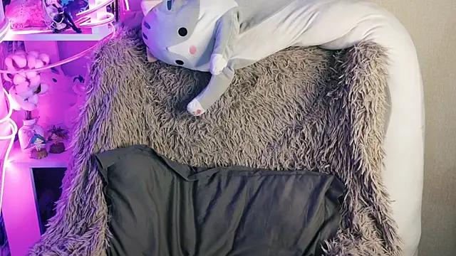 sarakaell from StripChat