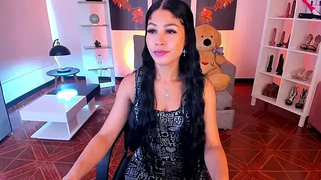 saralife from StripChat