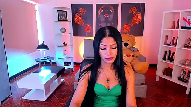 saralife from StripChat