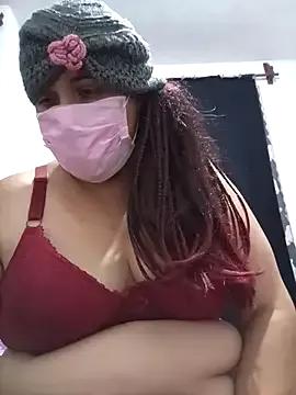 Saramilf36 from StripChat is Freechat