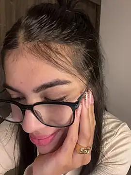 Sarasanders_4 from StripChat
