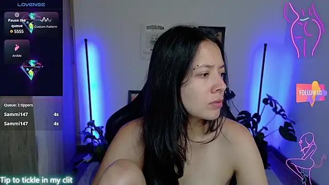 Sarasavage from StripChat