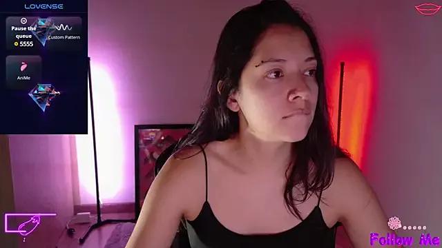Sarasavage from StripChat
