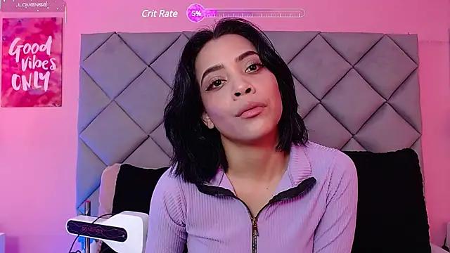 SaraSchmitt from StripChat