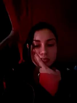 SaraViss20 from StripChat