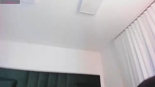 SaraWagner_ from StripChat is Freechat