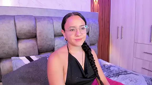 Saray-Rivas from StripChat