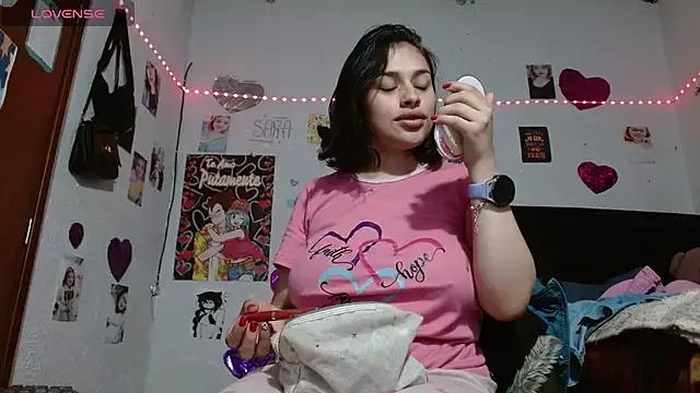 Saray_extrovert_ from StripChat