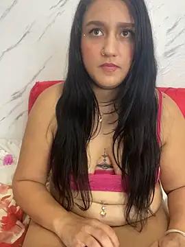 saray_gomez22 from StripChat