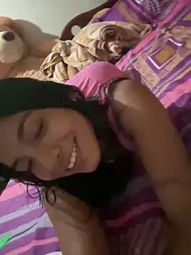 Saray_reyes from StripChat