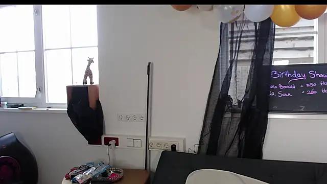 Dirty chat webcam: explore liveshows with versed models, from laying bare to fetishes, in a variety of sexy free adult webcams.