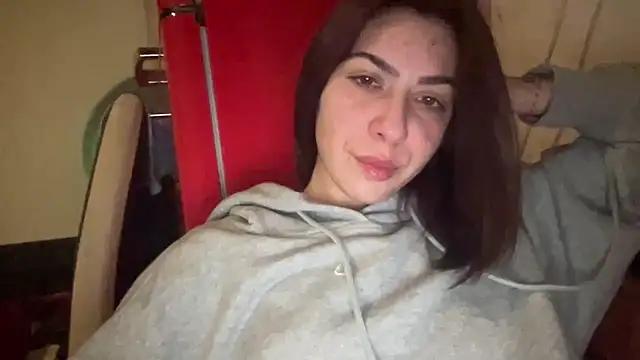 sarrah_rossy from StripChat