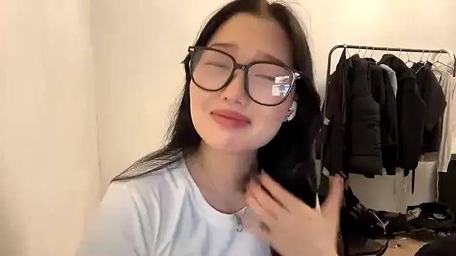 Sary_flame webcams show profile image 
