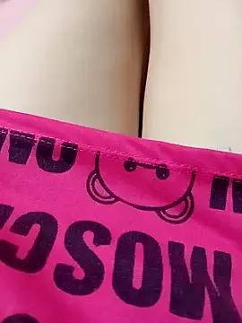 Sasa-squirt from StripChat