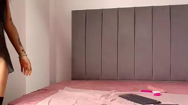 Sasha-Bloom from StripChat