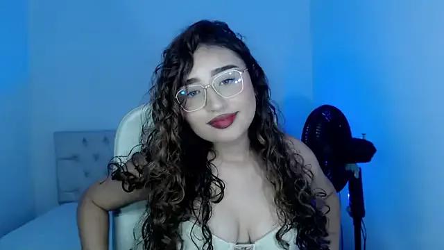 sasha_17_ from StripChat
