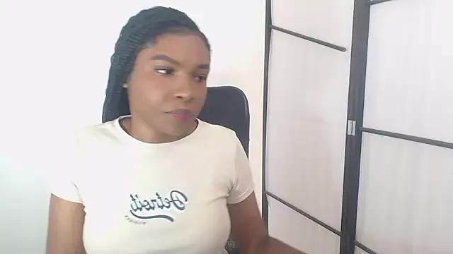 SashaFierce2 from StripChat
