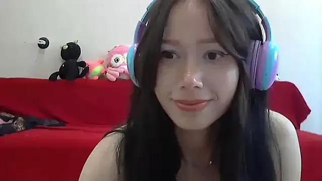 SashaGrinch from StripChat is Freechat