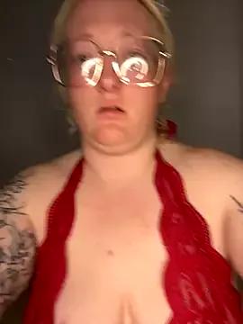 Photos of SashaMaexox from StripChat is Freechat