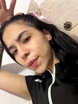 sashaxxx1630 from StripChat