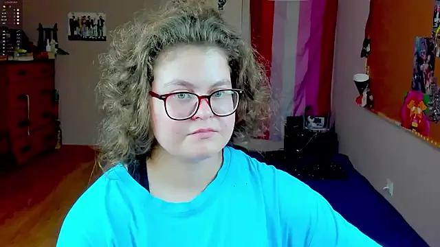 Sashy_Way from StripChat