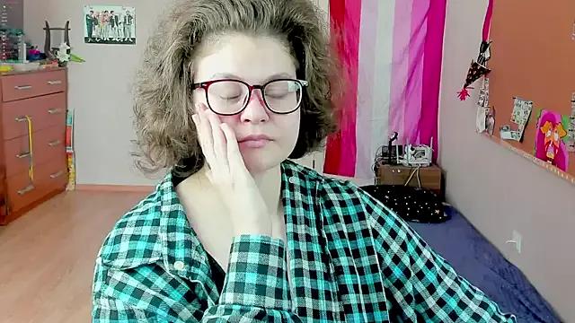 Sashy_Way from StripChat