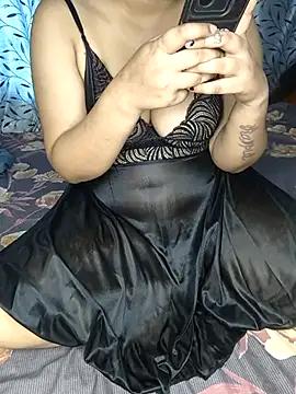 Sassy-soumu from StripChat