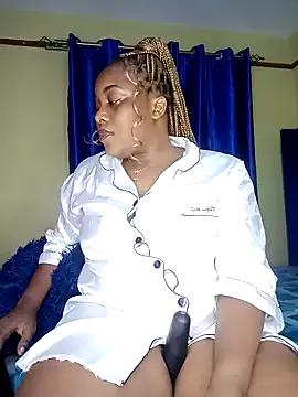 Sassy_Classysquirt from StripChat