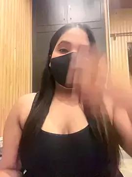 Sassy_Inaya from StripChat