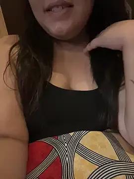Sassy_Inaya from StripChat