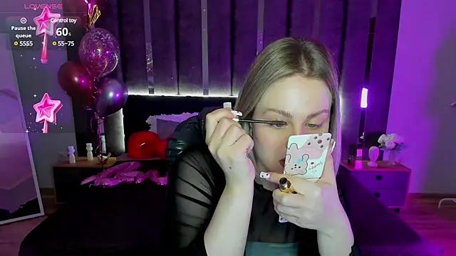 Dirty chat webcam: explore liveshows with versed models, from laying bare to fetishes, in a variety of sexy free adult webcams.