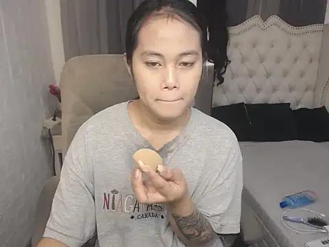 SassyIvanna from StripChat