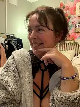 Photos of Sassylady from StripChat is Freechat