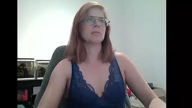 SavannaGirly from StripChat