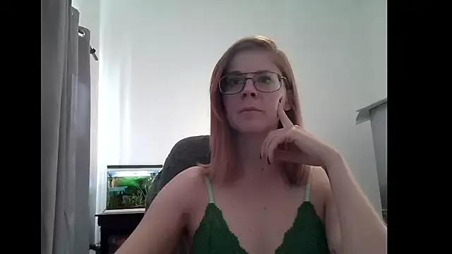 SavannaGirly from StripChat