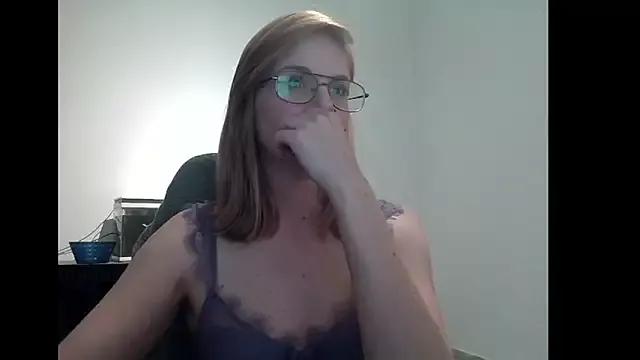 SavannaGirly from StripChat