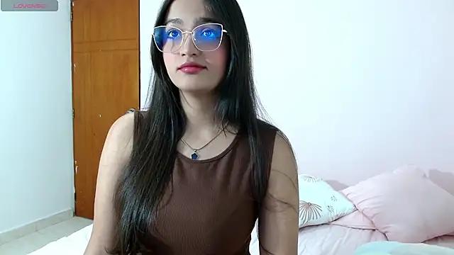 Scarlet_rose__ webcams show profile image 
